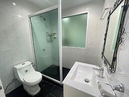 W-9 Hotel