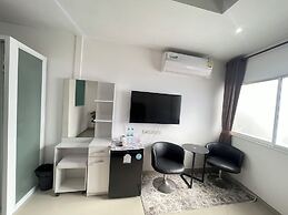 W-9 Hotel