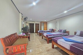 Phaiboon Hotel & Resort