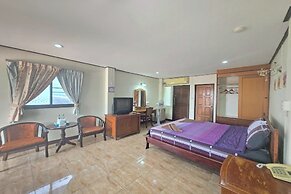 Phaiboon Hotel & Resort