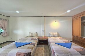 Phaiboon Hotel & Resort