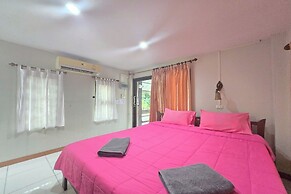 Phaiboon Hotel & Resort