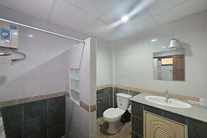 Phaiboon Hotel & Resort