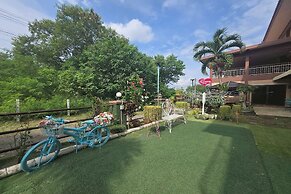 Phaiboon Hotel & Resort