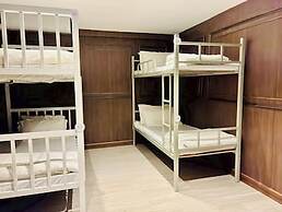 Sukhum Rajamangala-Phatthanakan Rooms
