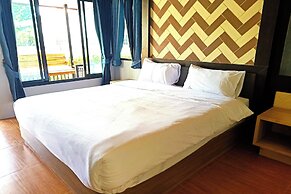 Resort Thalang