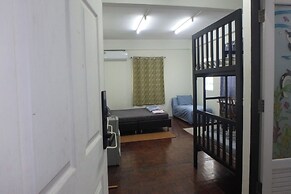 Rama 3 Sunrise Hostel