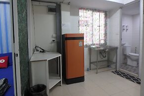 Rama 3 Sunrise Hostel