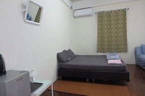 Rama 3 Sunrise Hostel