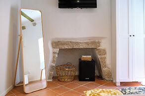 Kaleta House by DuHomes