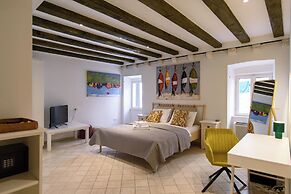 Kaleta House by DuHomes