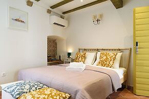 Kaleta House by DuHomes