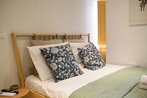 Kaleta House by DuHomes