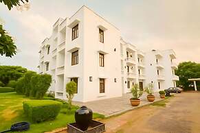 Elegance Resort