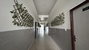 Elegance Resort