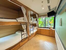 Tropical Dorm Hostel Da Nang by Haviland