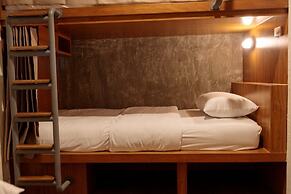 ReRe Hostel