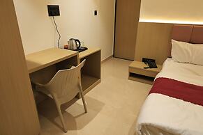 The Basil Hotel