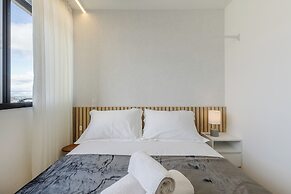 Comfortable and Complete Stay in Downtown Curitiba - ECL