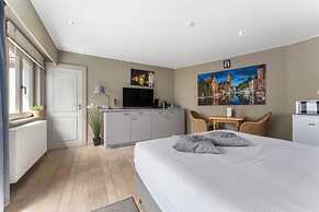 Inn Bruges Suites