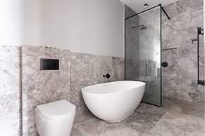 Redcliffe Square XII by Onefinestay