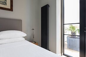 Redcliffe Square XII by Onefinestay