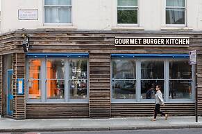 Redcliffe Square XII by Onefinestay