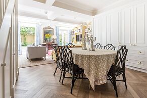 Brunswick Gardens II by Onefinestay