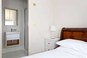 Brunswick Gardens II by Onefinestay