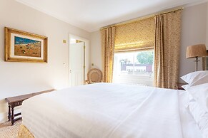Brunswick Gardens II by Onefinestay