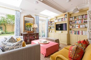 Brunswick Gardens II by Onefinestay