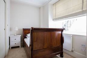 Brunswick Gardens II by Onefinestay