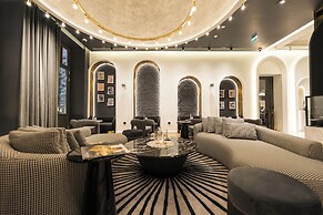 The Wings Hotels Pera