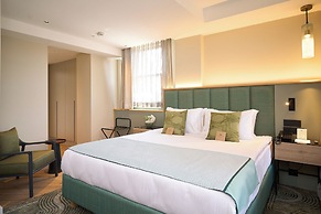 The Wings Hotels Pera
