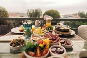The Wings Hotels Pera