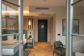 The Wings Hotels Pera