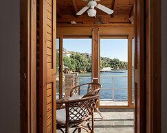 Porto Castello Villas
