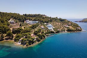 Porto Castello Villas