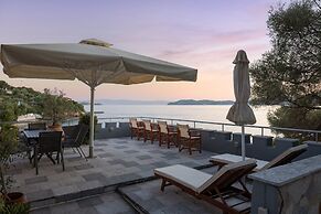 Porto Castello Villas