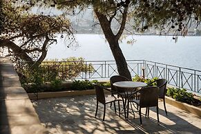 Porto Castello Villas
