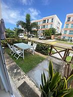 Flat Muro Alto CC 110 by La Playa