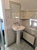 Comfortable Double Room by the Promenade