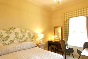 Dungallan Country House