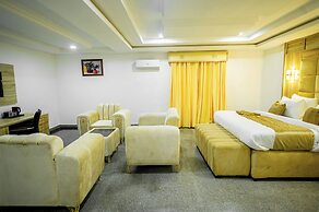 IMMACULATE ROYAL INTERNATIONAL HOTEL