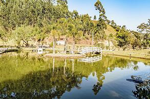 Casa de Campo c Lareira Jogos e Piscina Aquecida