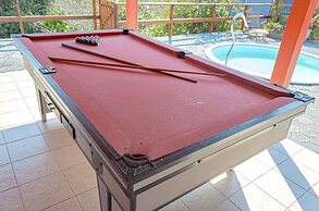 Casa de Campo c Lareira Jogos e Piscina Aquecida