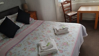 Cardoh Lodge