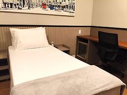 Hotel 28