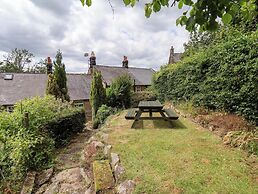 Eskdale View, 5 Hollins Cottages