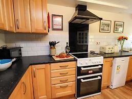 Eskdale View, 5 Hollins Cottages